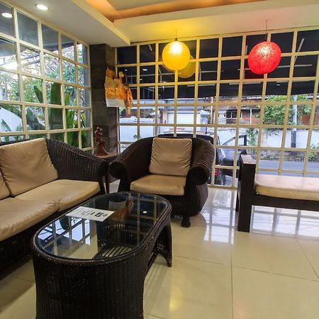Airport Kuta Hotel And Residences Tuban  Exterior photo