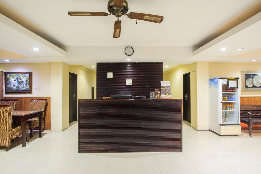 Airport Kuta Hotel And Residences Tuban  Exterior photo